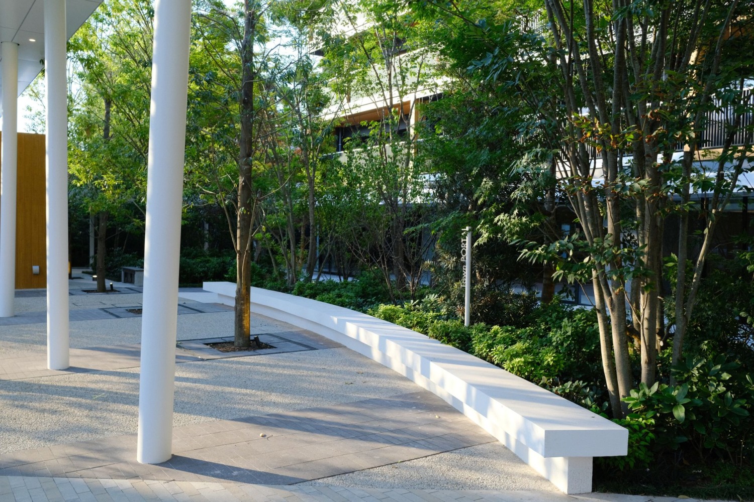 栄区マンション植栽工事